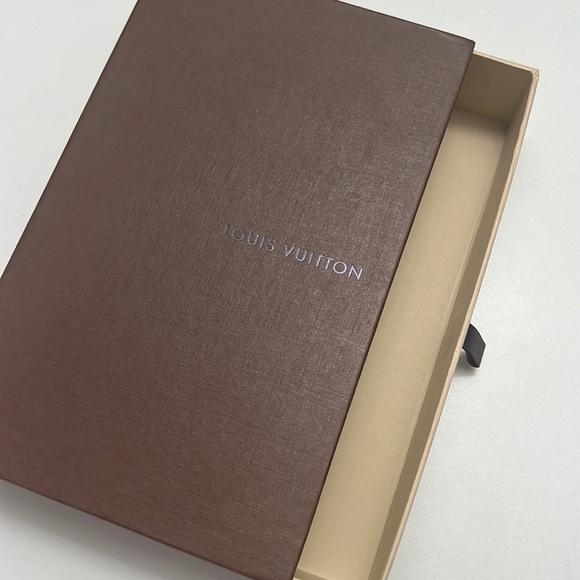 Louis Vuitton Box 8.5”x5.5”x1.75 - Picture 2 of 8